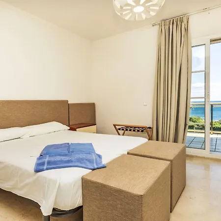 Villa Luxury B By Interhome