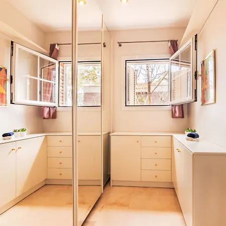 Luxury B By Interhome * لاميتّيا ذي مار